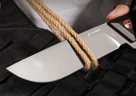 What Makes a Bushcraft Survival Knife Ready for the Outdoors?